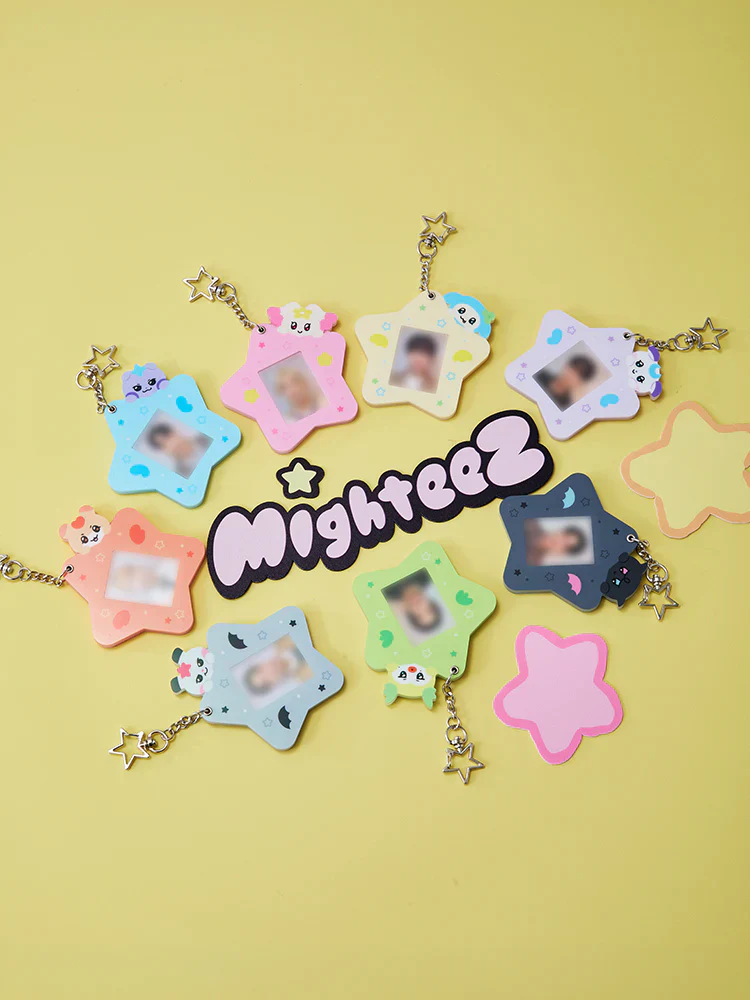 ATEEZ - MIGHTEEZ WONDER ROOM POP UP OFFICIAL MD ID PHOTO CARD HOLDER KEYRING