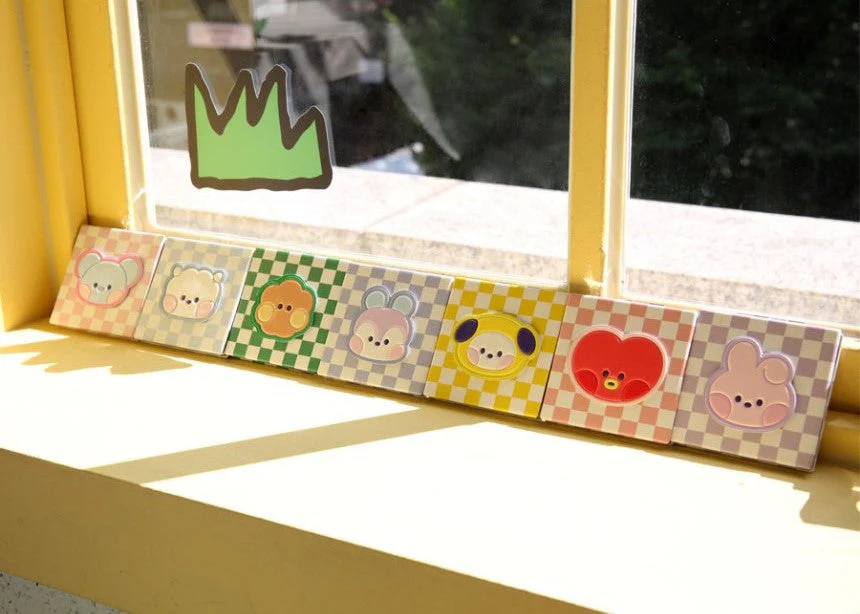 BT21 - MININI LEATHER PATCH MIRROR