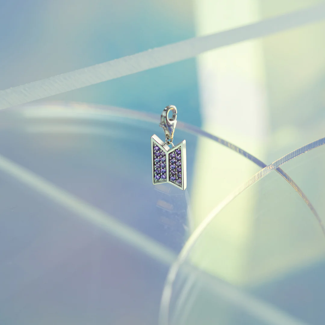 BTS - BTS X STONEHENGE MOMENT OF LIGHT CHARM