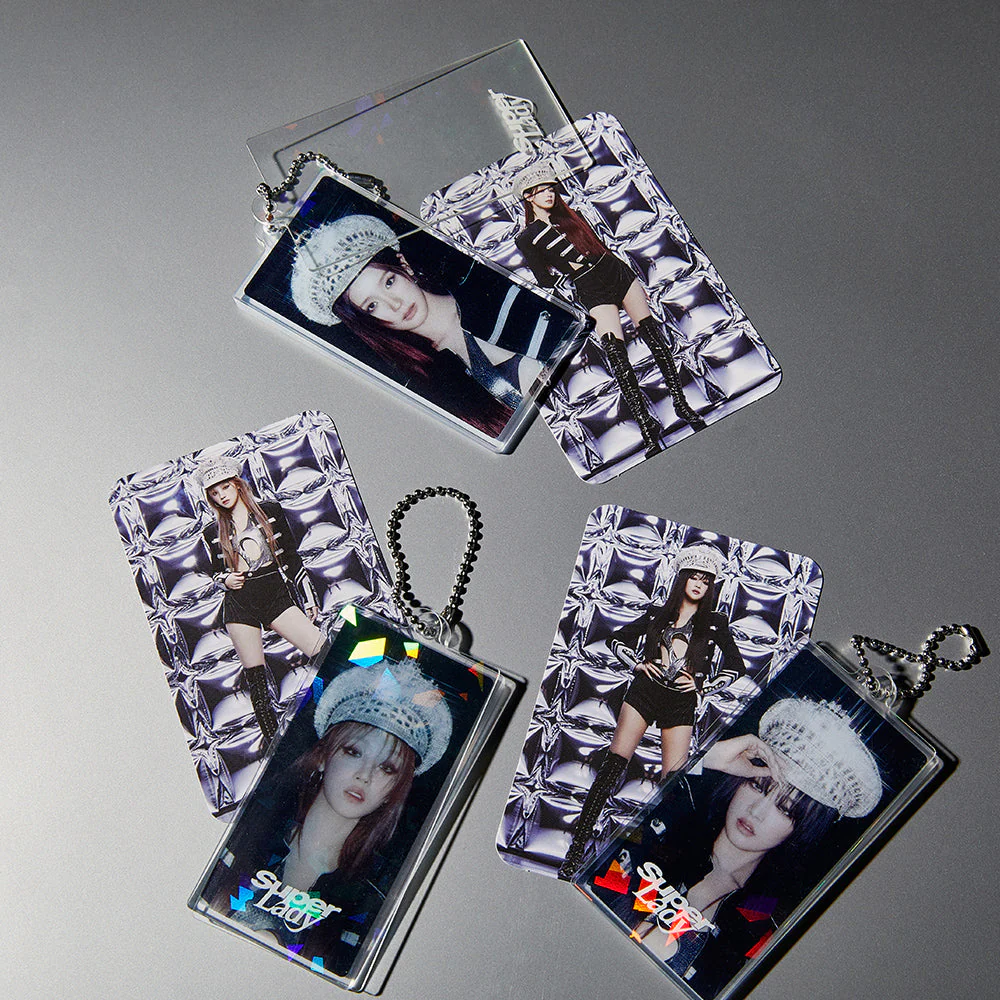 (G)I-DLE - SUPER LADY OFFICIAL MD SLIDE ACRYLIC KEYRING PHOTOCARD SET 2 VER. - Image 2