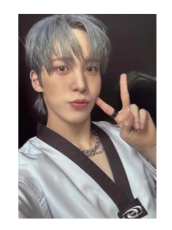 [ONLY PHOTOCARD] ATEEZ - THE WORLD EP.FIN WILL 2ND FULL ALBUM STANDARD RANDOM - Image 4