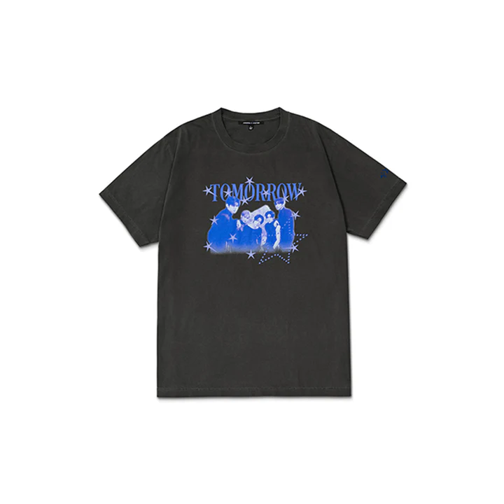 TXT - ACT : TOMORROW WORLD TOUR IN U.S. OFFICIAL MD PHOTO S/S T-SHIRT