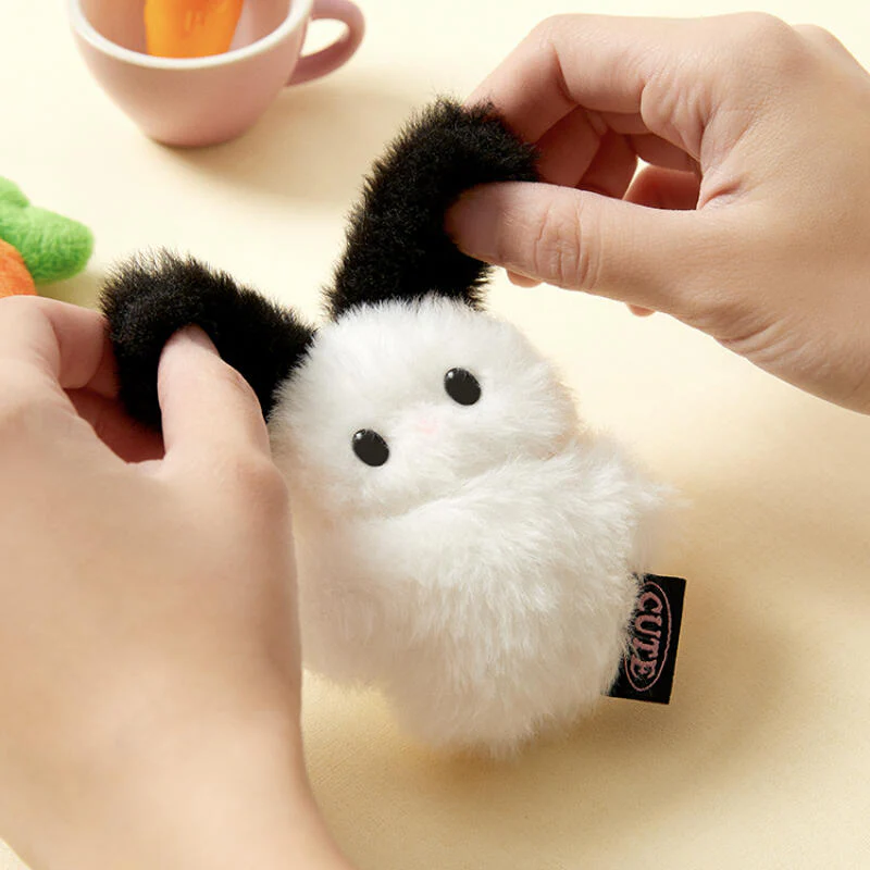 WIRE-EAR BUNNY MINI KEYRING